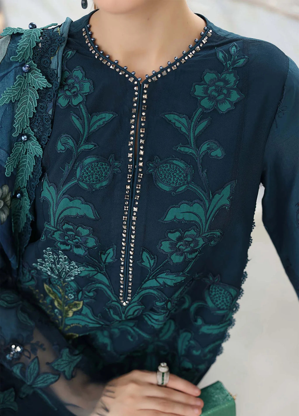 Maria.B Eid Festive Luxury Lawn Unstitched 3 Piece
