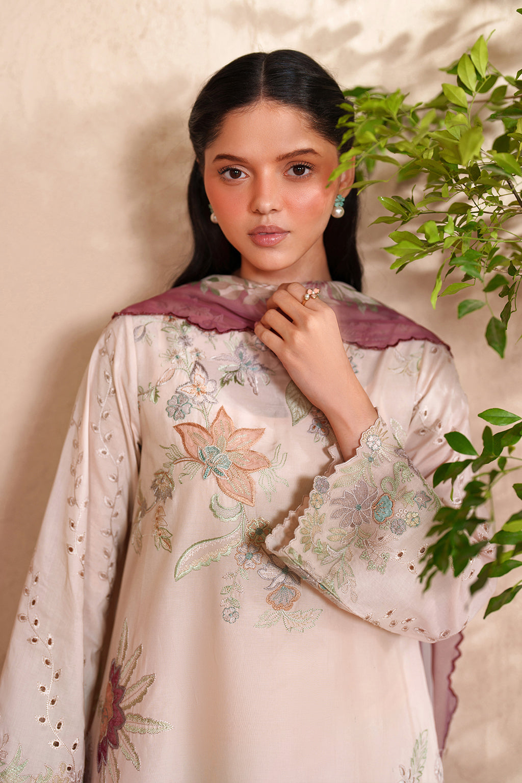 Iznik Eid Lawn '26 EL-04 Unstitched 3 Piece - Blush Pink