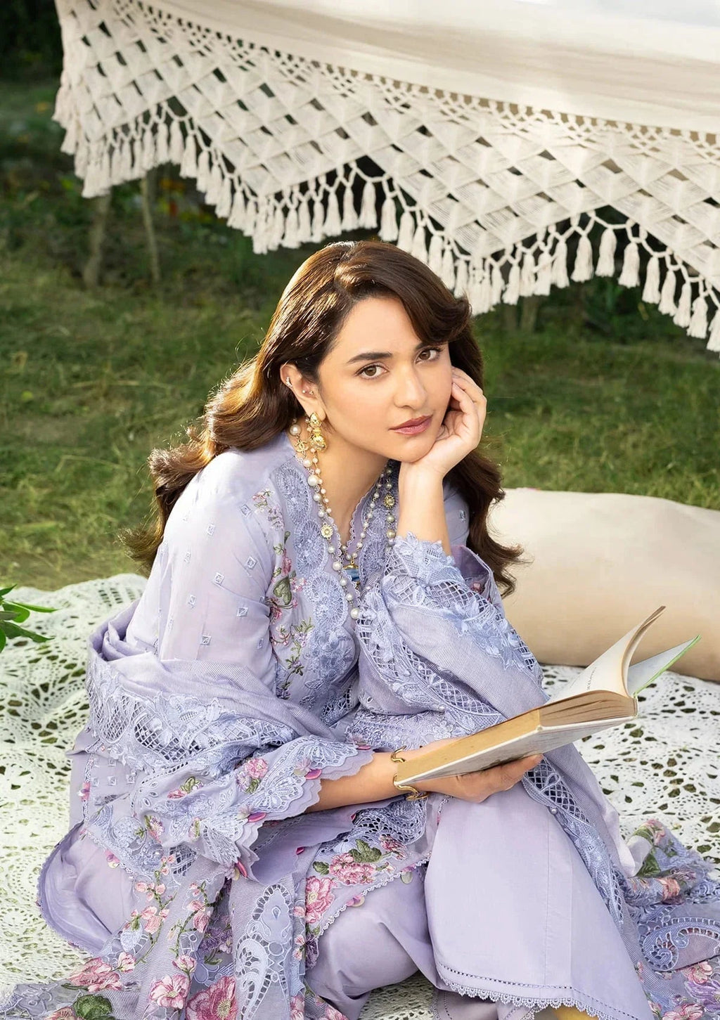 Elaf Premium Luxury Lawn 2026 Paradise ELY-3B Unstitched 3 Piece - Lilac