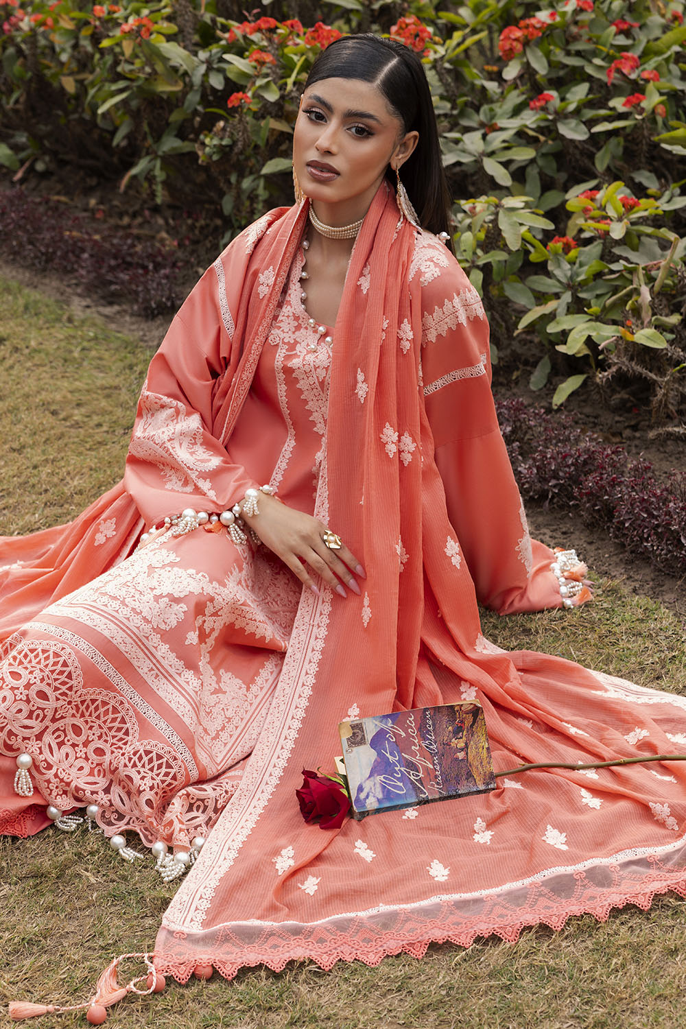 Gul Ahmed Summer Lawn DN-62031 Unstitched 3 Piece - Multicolour